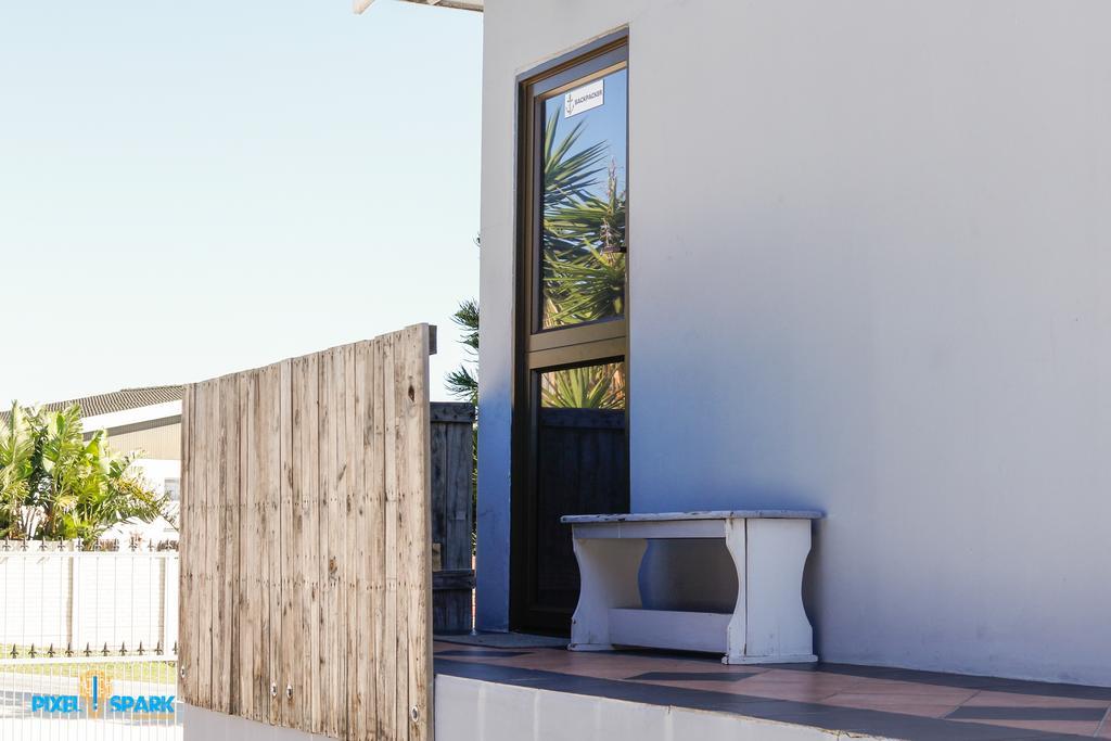 Tyday Accommodation Port Elizabeth Exterior foto