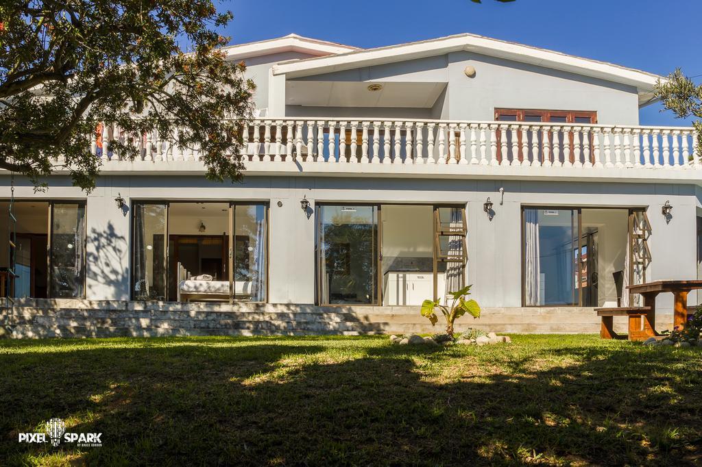 Tyday Accommodation Port Elizabeth Exterior foto