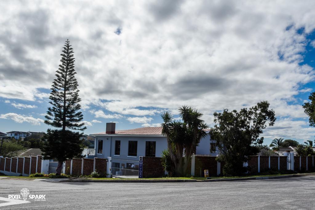 Tyday Accommodation Port Elizabeth Exterior foto