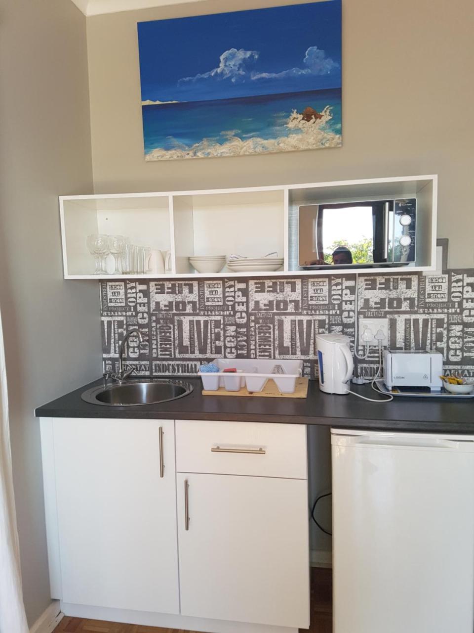 Tyday Accommodation Port Elizabeth Exterior foto